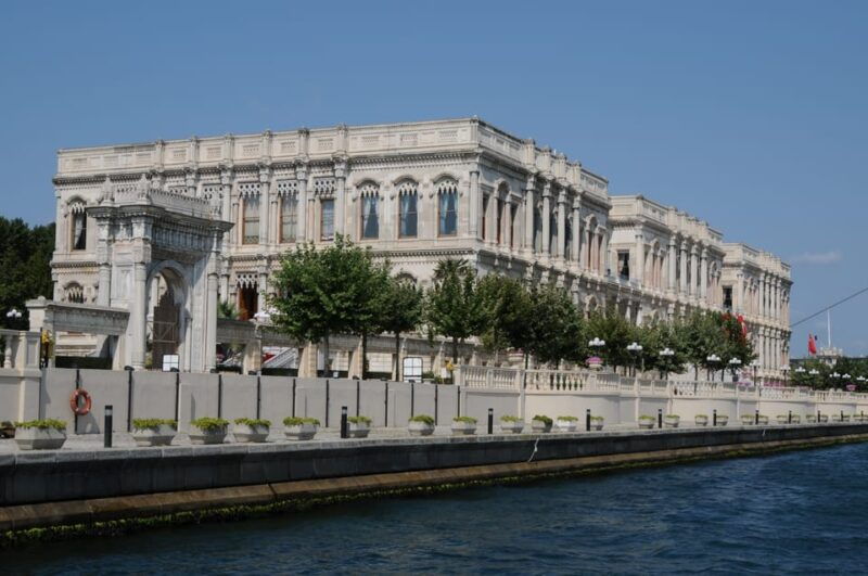 istanbul-bosphorus-cruise-and-golden-horn-bus-tour