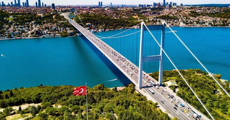 istanbul-bosphorus-cruise-with-1-stop-on-the-asian-side