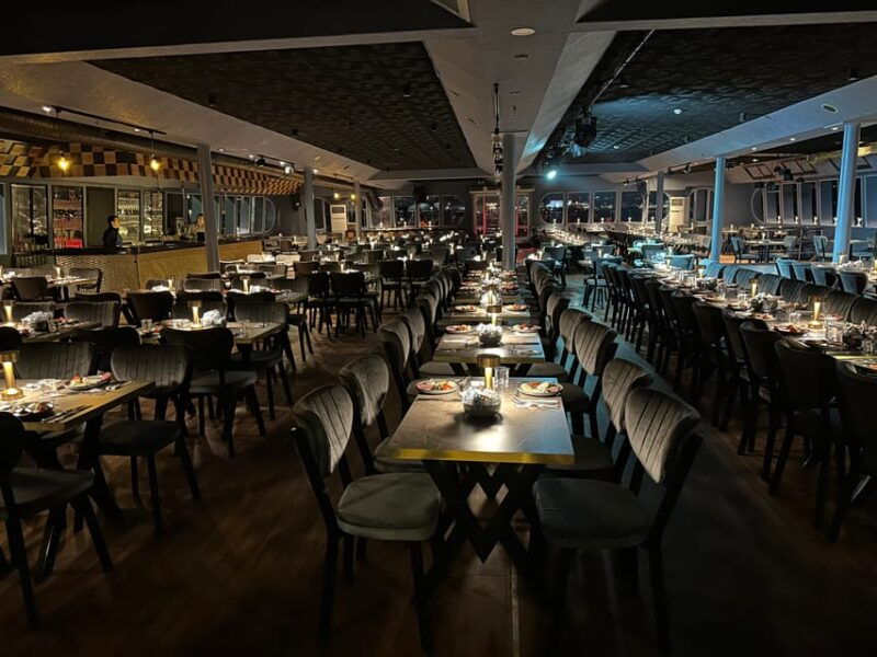 istanbul-bosphorus-cruise-with-dinner-show