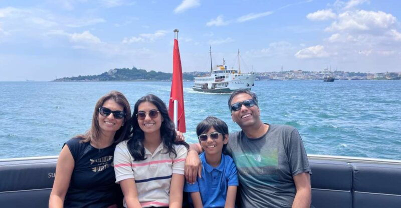 istanbul-bosphorus-cruise-with-stopover-on-the-asian-side