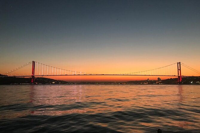 istanbul-bosphorus-dinner-cruise-and-turkish-night-show