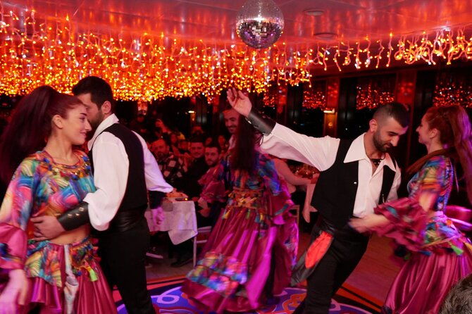 istanbul-bosphorus-dinner-cruise-soft-drinks