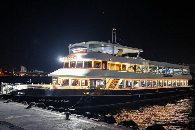 istanbul-bosphorus-dinner-cruise-turkish-night-show-experience