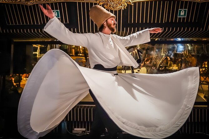 istanbul-bosphorus-dinner-cruise-turkish-night-with-private-table