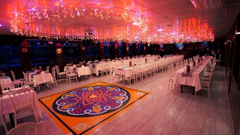 istanbul-bosphorus-dinner-cruise-with-drinks-turkish-show