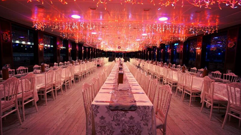 istanbul-bosphorus-dinner-cruise-with-drinks-turkish-show