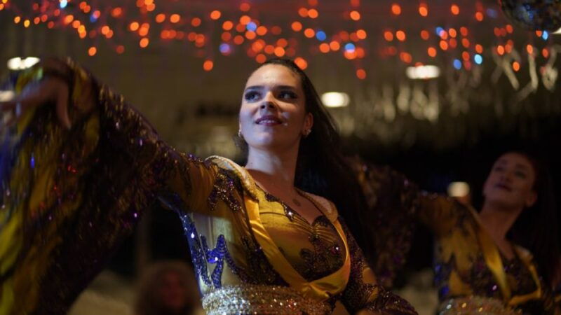 istanbul-bosphorus-dinner-cruise-with-drinks-turkish-show