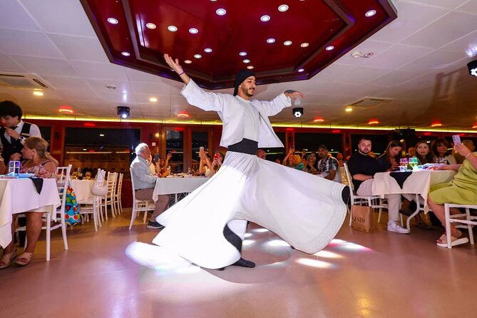 istanbul-bosphorus-dinner-cruise-with-traditional-turkish-show