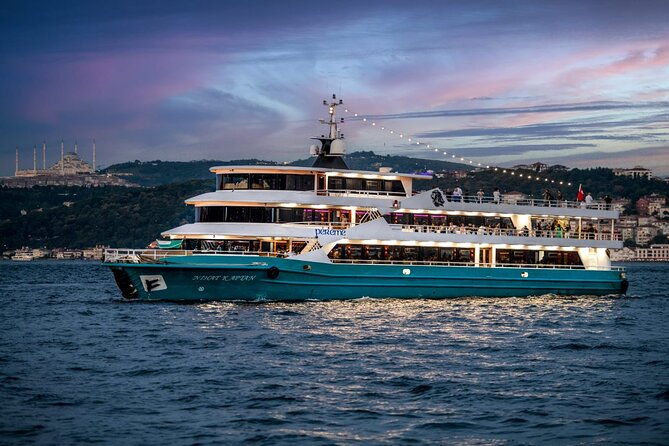 istanbul-bosphorus-dinner-cruise-with-traditional-turkish-show