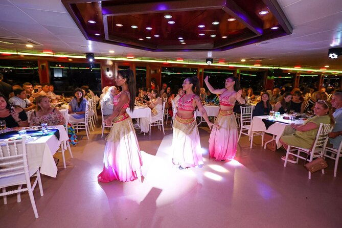 istanbul-bosphorus-dinner-cruise-with-unlimited-drinks-and-shows