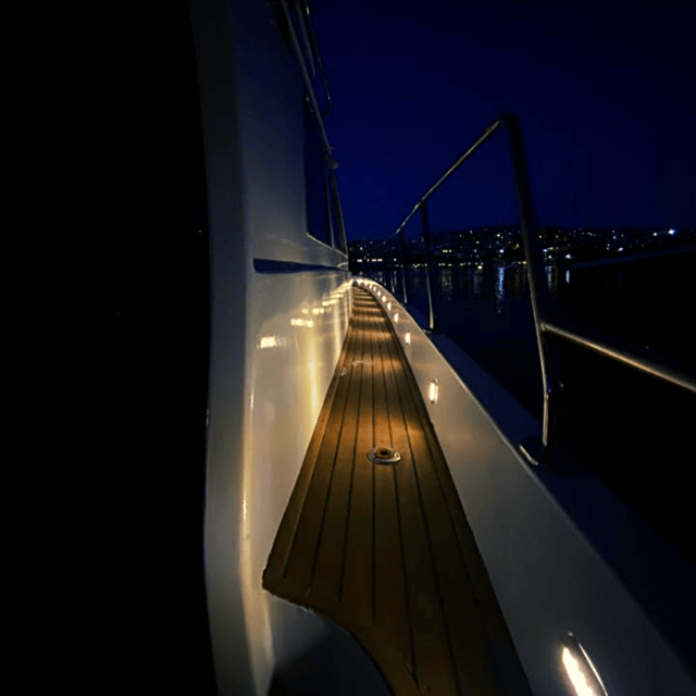 istanbul-bosphorus-private-yacht-cruise-with-tea-and-coffee