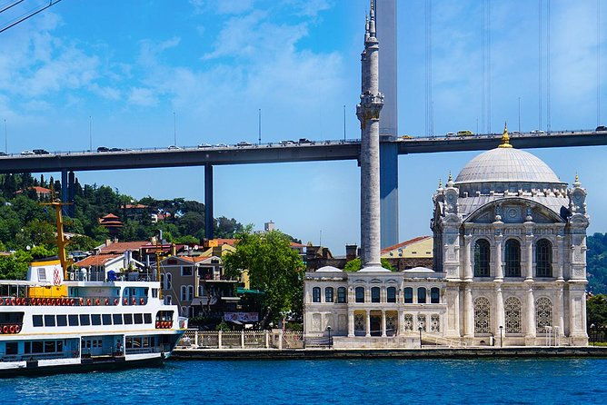 istanbul-bosphorus-sightseeing-cruise