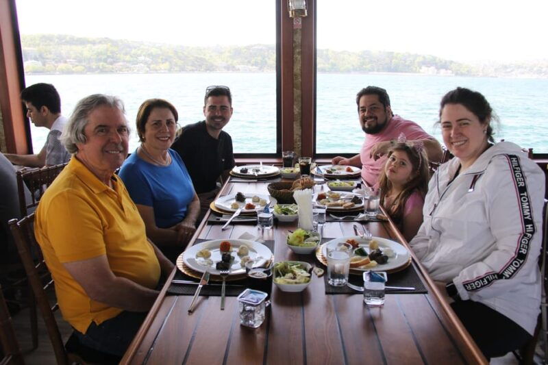 istanbul-bosphorus-strait-and-black-sea-lunch-cruise