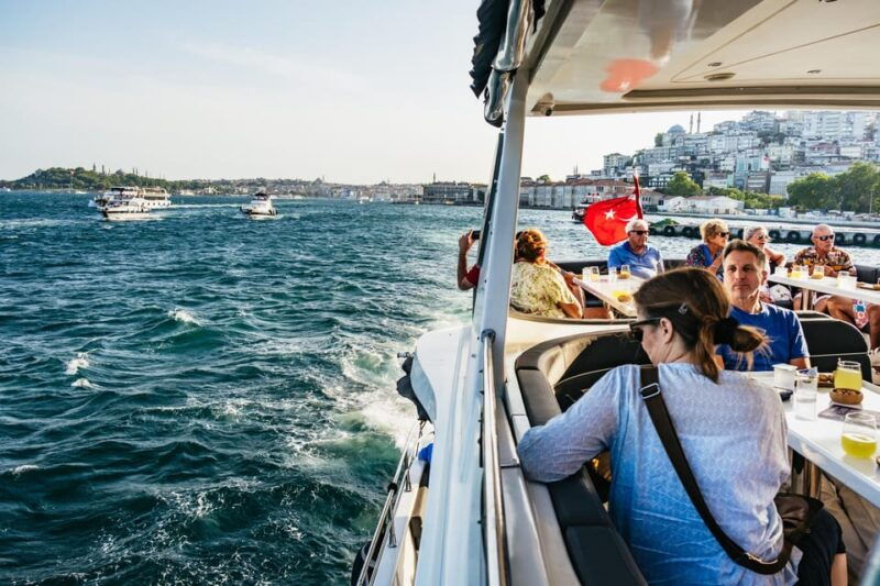 istanbul-bosphorus-sunset-cruise-on-a-luxury-yacht-2
