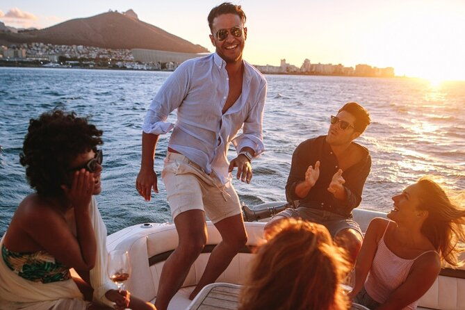 istanbul-bosphorus-sunset-cruise-on-boat-with-live-guide