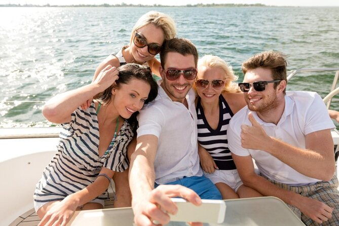 istanbul-bosphorus-sunset-cruise-on-boat-with-live-guide