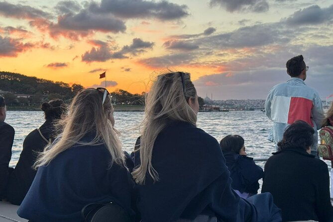 istanbul-bosphorus-sunset-cruise-on-yacht-with-live-guide