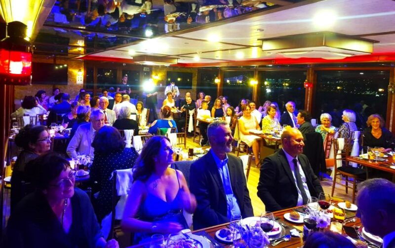 istanbul-bosphorus-sunset-cruise-with-dinner