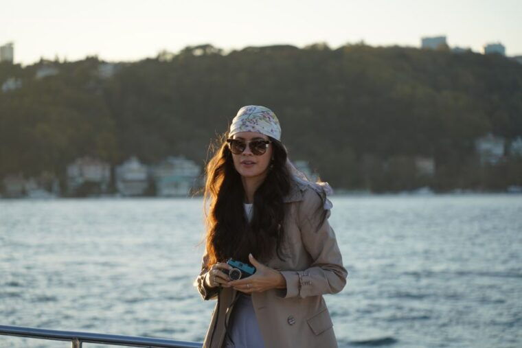 istanbul-bosphorus-sunset-or-night-yacht-cruise