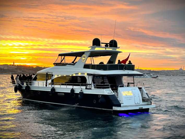 istanbul-bosphorus-sunset-yacht-cruise-with-live-guide