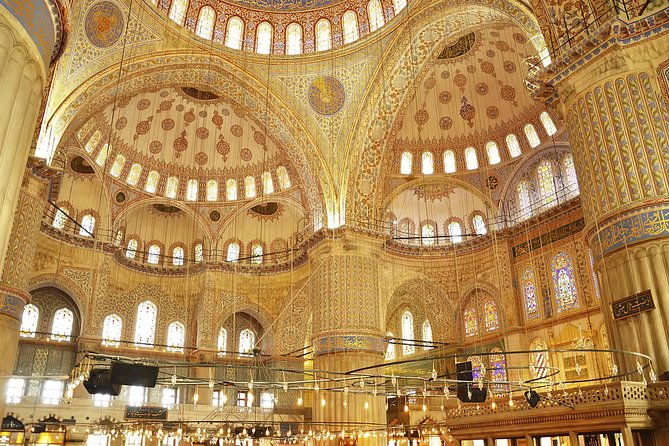 istanbul-byzantine-and-ottoman-tour-hagia-sophia-topkapi-palace-blue-mosque-and-grand-bazaar