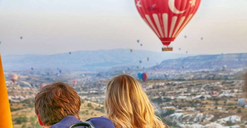istanbul-cappadocia-4-day-trip-by-plane-hot-air-balloon