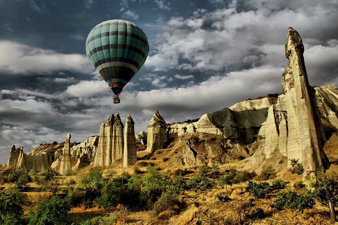 istanbul-cappadocia-trip-including-balloon-ride-camel-ride
