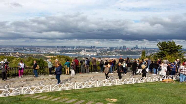 istanbul-city-hightlights-bus-tour-and-bosphorus-cruise