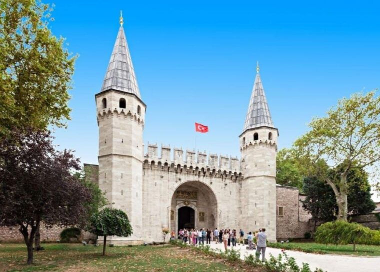 istanbul-combo-topkapi-palace-galata-tower