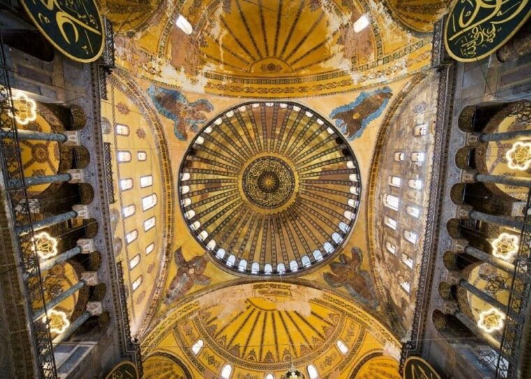 istanbul-combo-topkapi-palace-hagia-sophia-museum