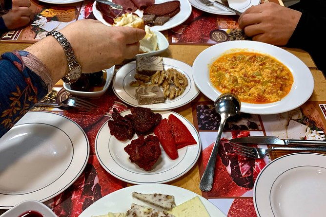 istanbul-cross-continental-food-tour-including-tastings-public-transportation