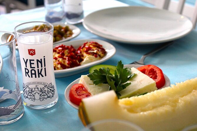 istanbul-culinary-tour-local-tavern-and-gourmet-street-foods