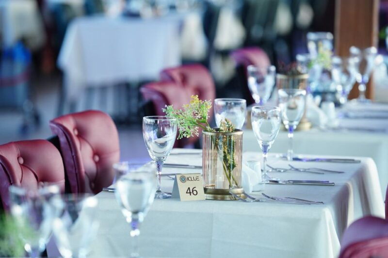 istanbul-dinner-cruise-and-entertainment-with-private-table