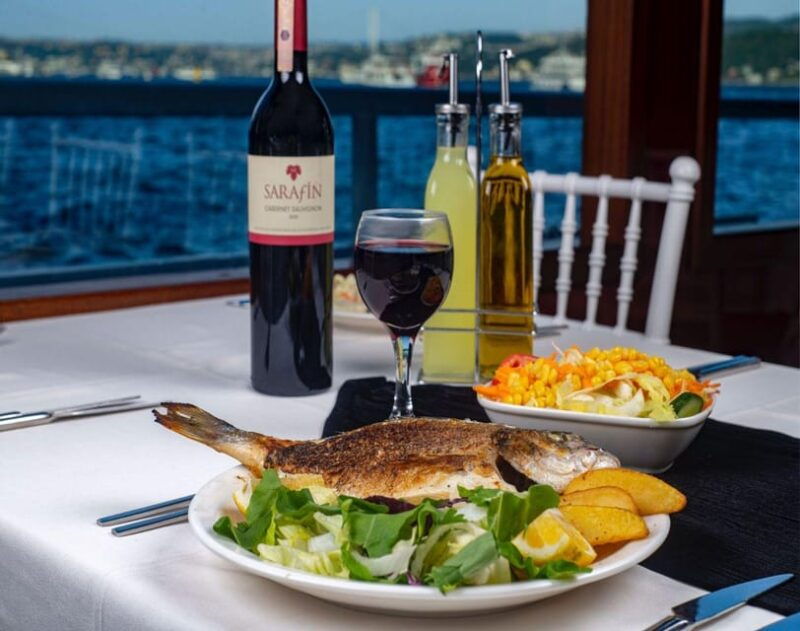 istanbul-dinner-cruise-dance-shows-with-private-table