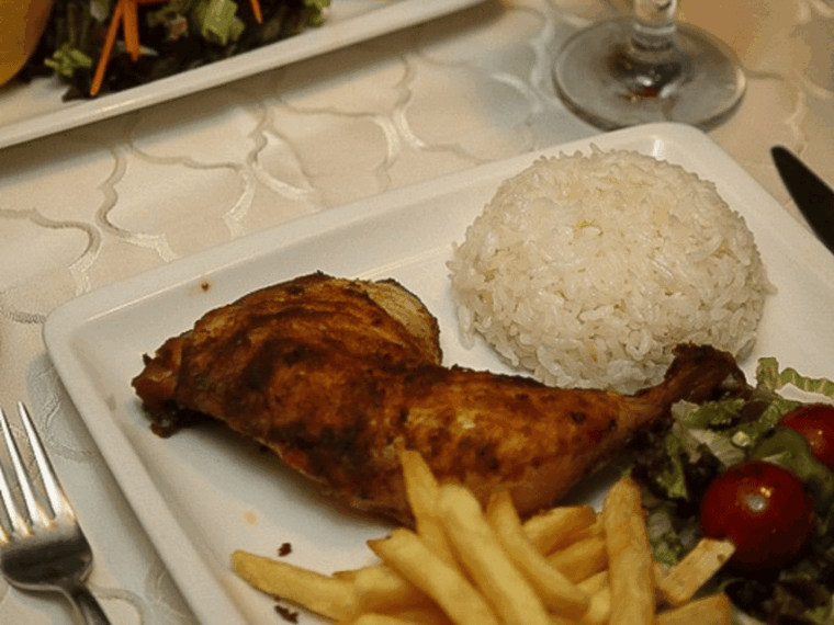 istanbul-dinner-cruise-with-hotel-pickup-optional-drinks