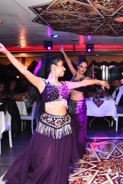 istanbul-dinner-cruise-with-hotel-transfer-and-soft-drinks