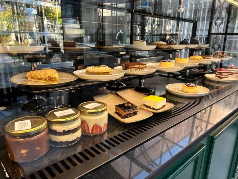 istanbul-dolmabahce-palace-and-harem-fast-track-entry