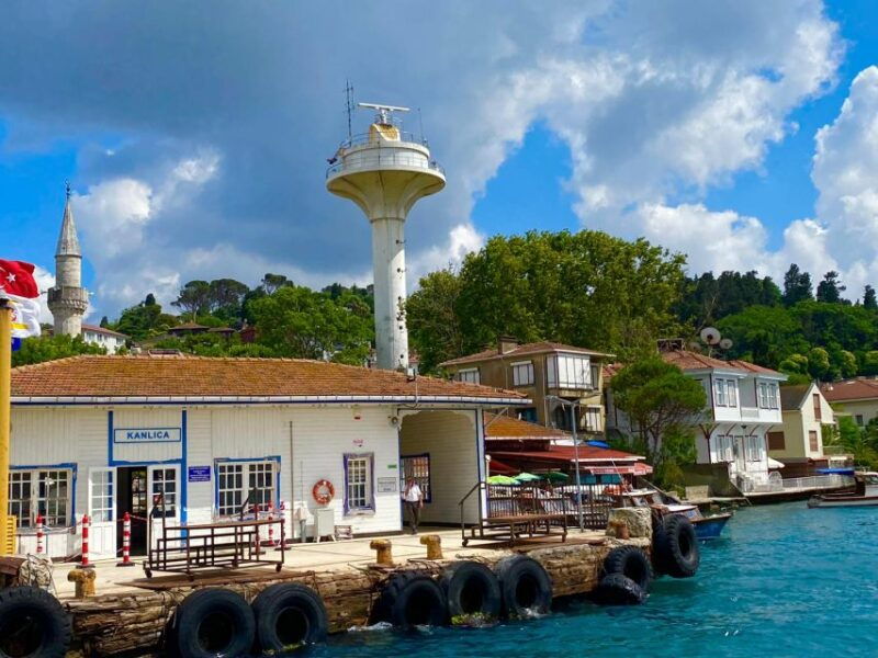 istanbul-dolmabahce-palace-tour-and-bosphorus-yacht-cruise