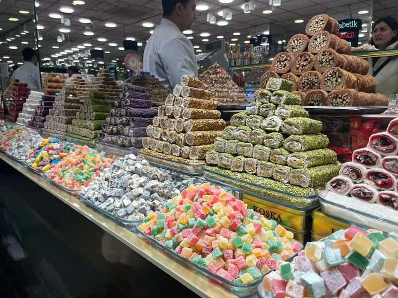 Istanbul: Enjoy Turkish Food Like a Local (Lunch/Dinner) - The Guiding Experience