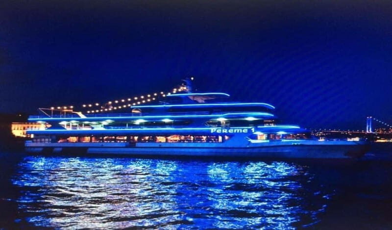 Istanbul: Evening Bosphorus Dinner Cruise with Belly Dance - Who Will Love This Experience?