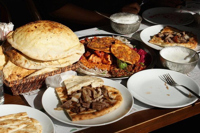 istanbul-evening-private-food-tour-in-kadikoy-2