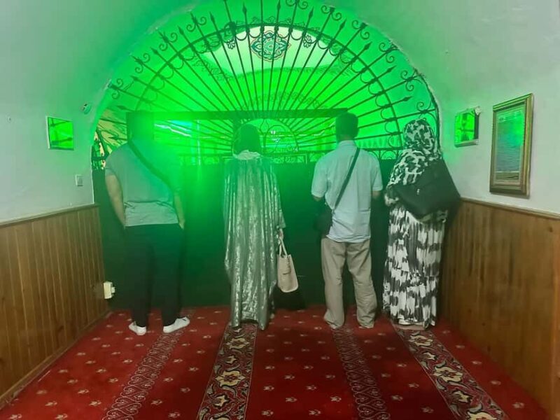 Istanbul: Full Day Islamic Sahaba /Heritage Tour with Lunch - Key Points