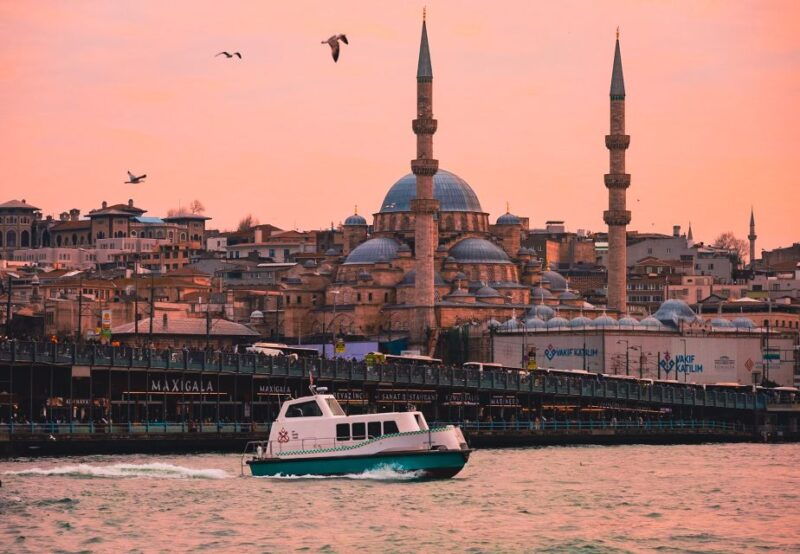 istanbul-galata-district-walking-tour