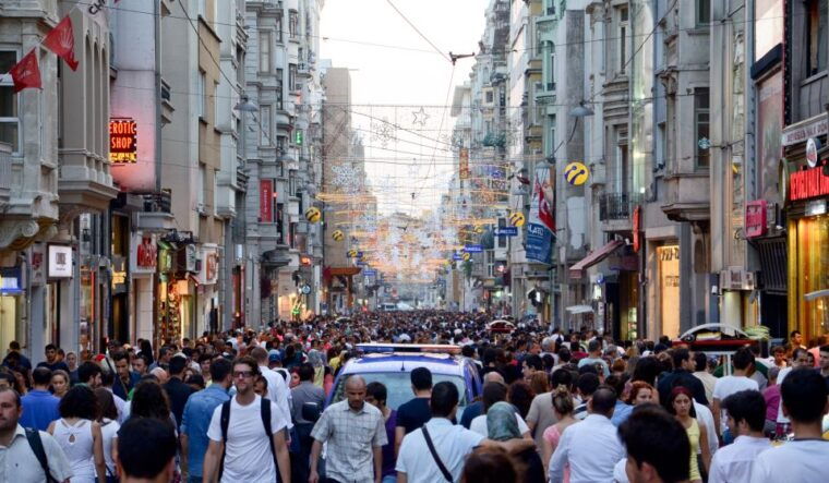 istanbul-galata-district-walking-tour