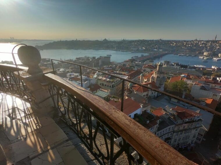 istanbul-galata-tower-chora-church-and-balat-tour