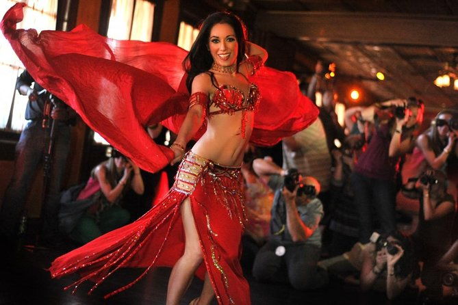 istanbul-gbosphorus-dinner-cruise-and-belly-dancer-show