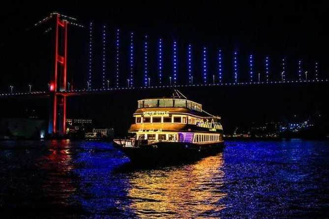 istanbul-gbosphorus-dinner-cruise-and-belly-dancer-show