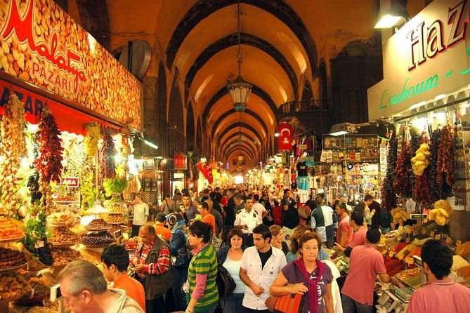 istanbul-grand-bazaar-and-egyptian-bazaar-shopping-tour