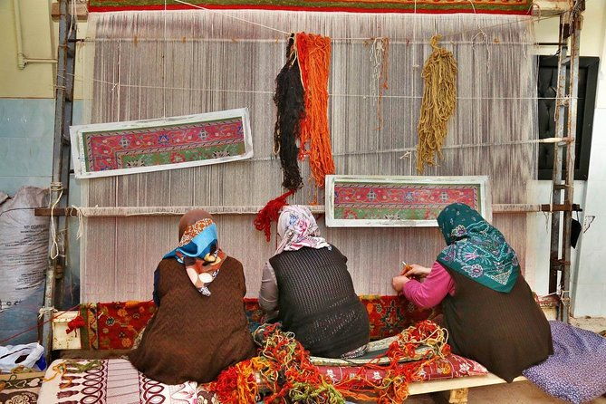 istanbul-grand-bazaar-and-egyptian-bazaar-shopping-tour