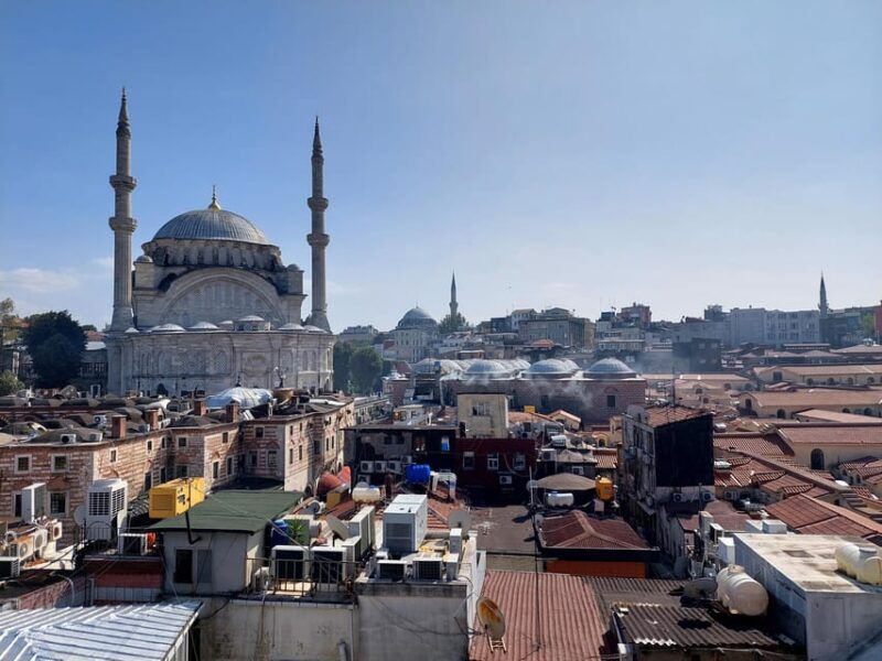 istanbul-grand-bazaar-from-rooftops-to-the-secret-passages